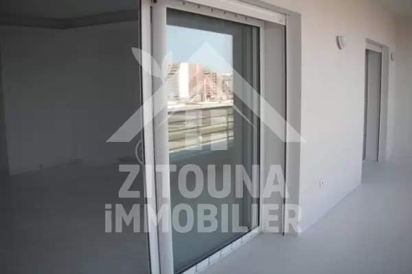 Appartement neuf a louer