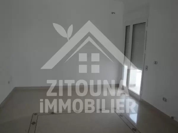 Villa sur deux étages à louer Jardin de Carthage