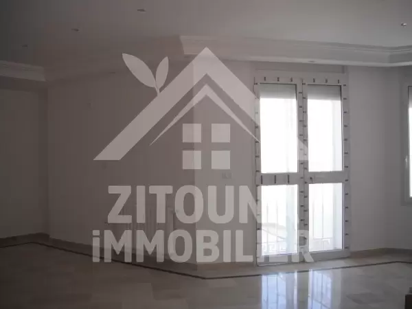 Etage de villa à louer