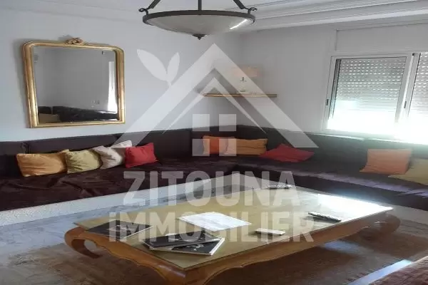 Un bel appartement à louer à La Marsa