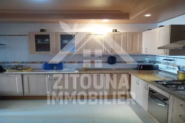 Un bel appartement à louer à La Marsa