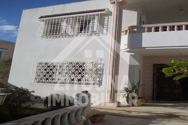 Villa à vendre à Raoued