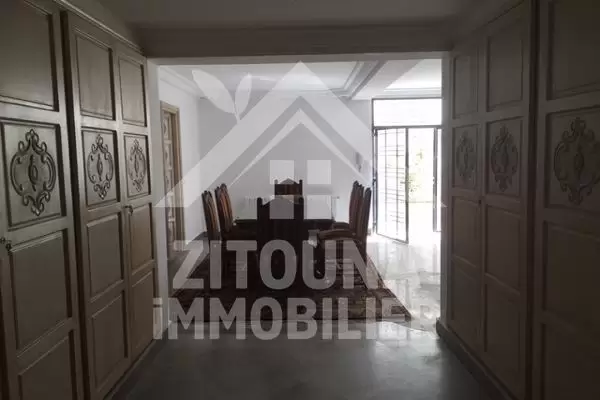 Rez de chaussée de Villa à louer entièrement meublé