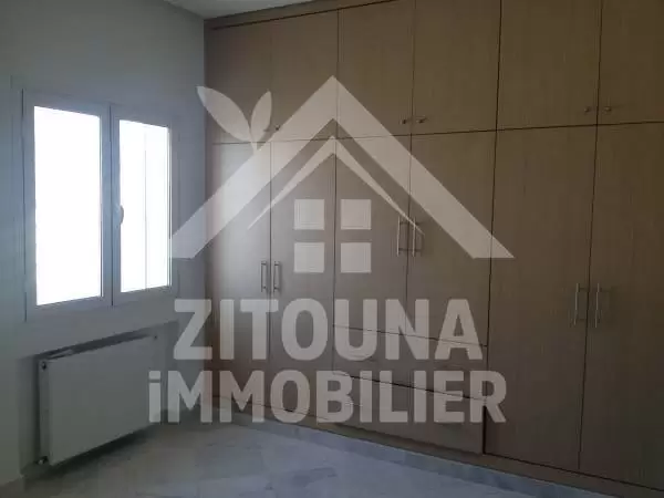 A louer un duplex aux Jardins de Carthage