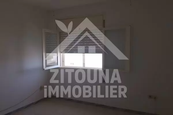 Très bel appartement à Ain Zaghouan