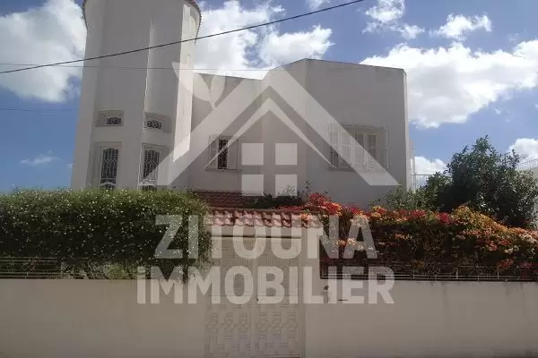 Magnifique villa à la Marsa
