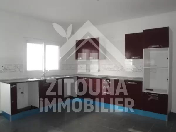 Beau duplex à louer à Gammarth