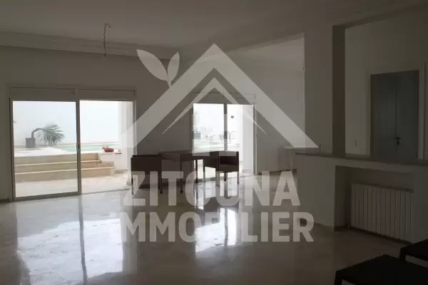 A louer appartement indépendant meublé avec piscine