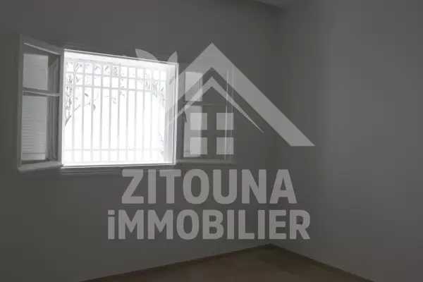 A louer appartement indépendant meublé avec piscine