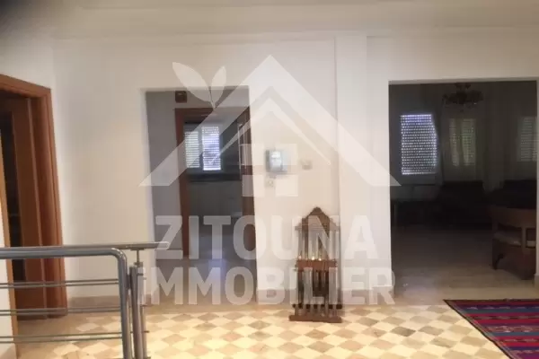 A louer une belle villa meublée à carthage