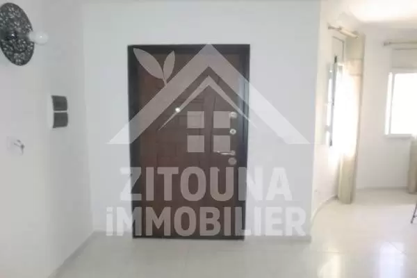 A louer belle villa à Raoued