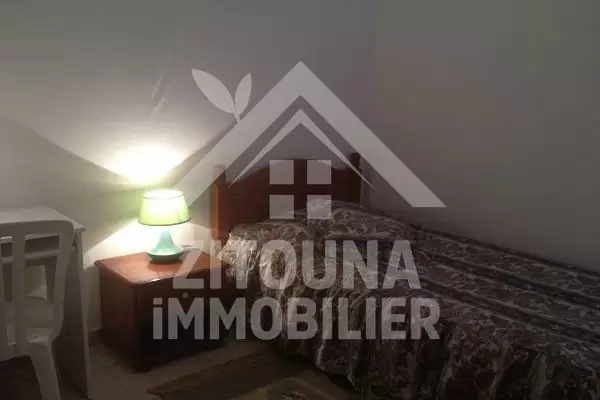 Très beau rez de chaussée de villa