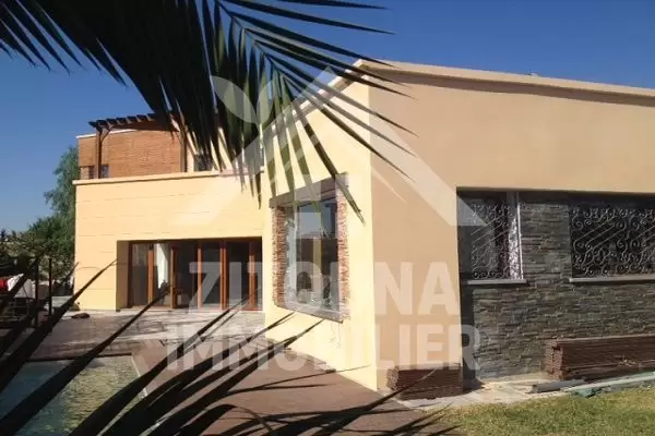 A vendre une très belle villa...