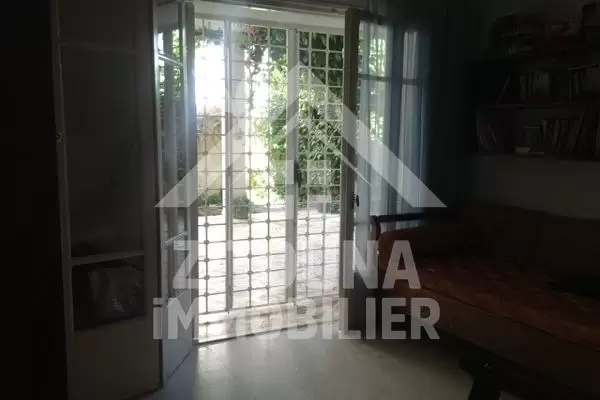 A vendre un beau rez de chaussée