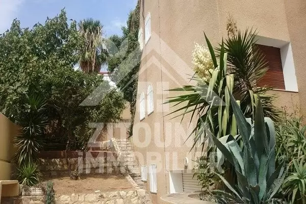 Belle villa de prestige a louer