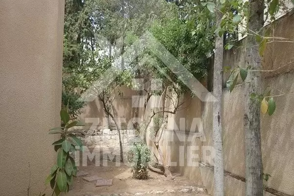 Belle villa de prestige a louer