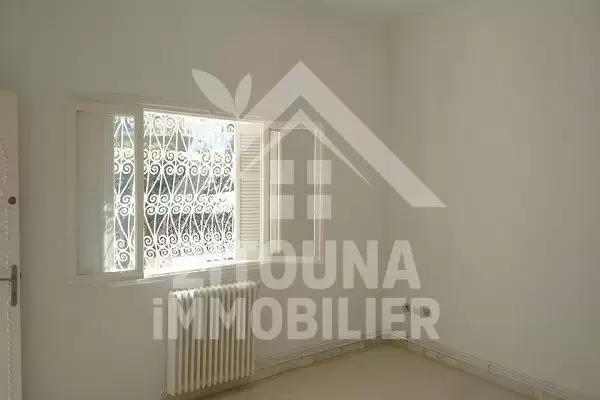 Location un RDC de Villa à La Marsa