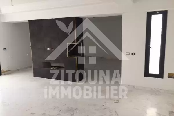 A vendre bel appartement à L'Aouina