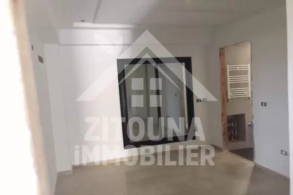 A vendre bel appartement à L'Aouina