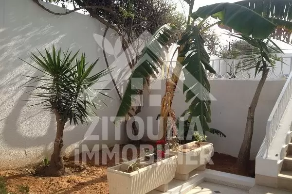Location un rez de chaussée de villa à La Marsa