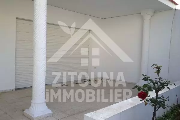 Rez de chaussée de villa à louer