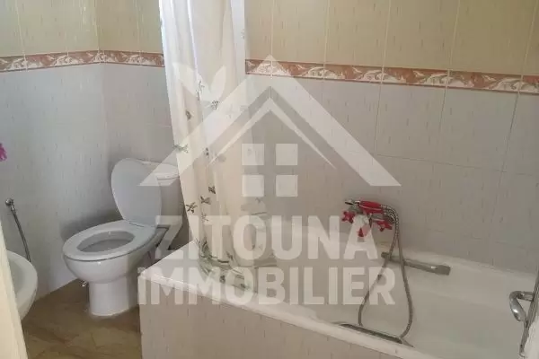 Location Rez de chaussé de villa au Jardin de Carthage