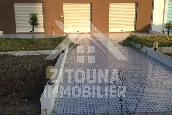 Espace commercial à louer