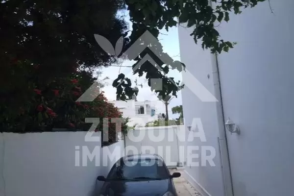 Villa à louer à Carthage Dermech