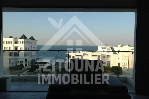 A louer un beau duplex meublé