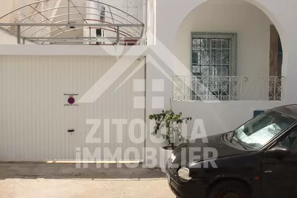 Bel étage de villa à louer