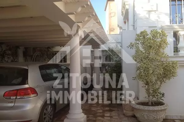 Villa meublée à louer aux Jardins de Carthage