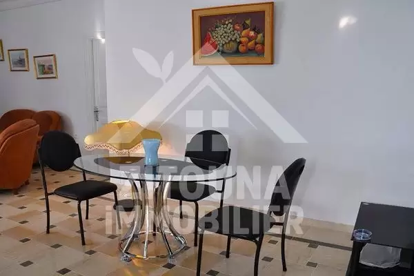 A louer bel appartement meublé à La Marsa