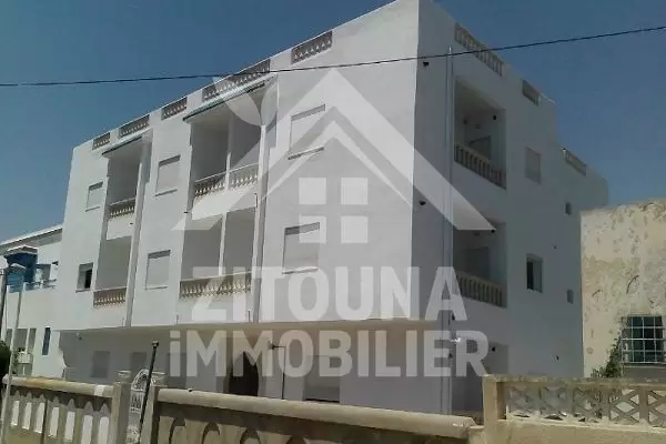 A louer des appartements à Amilcar