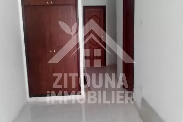 A louer des appartements à Amilcar