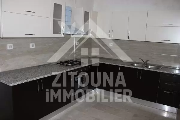 A louer bel appartement au Jardin de carthage