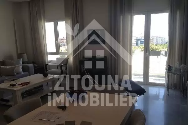 A vendre un appartement luxueusement meublé