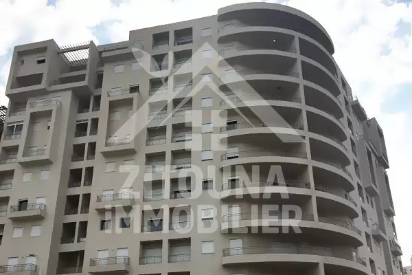 A louer bel appartement au Jardin de Carthage