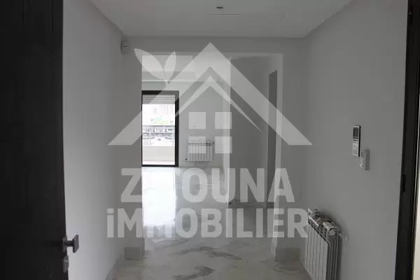 A vendre un appartement à Ain Zaghouan