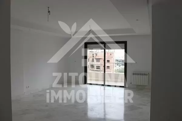 A vendre un appartement à Ain Zaghouan
