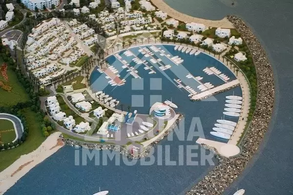 A vendre cette somptueuse villa à Gammarth Marina