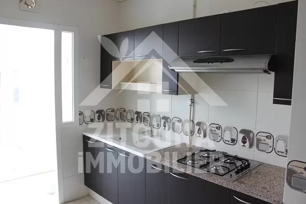 A louer bel appartement à La Marsa