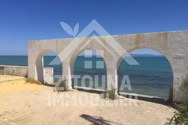 A vendre une magnifique villa à Carthage