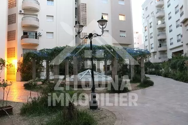 A vendre bel appartement à L'Aouina