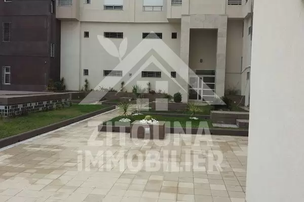 A vendre un appartement au Lac 2
