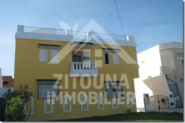 Belle Villa à vendre à Korba avec une belle vue sur mer