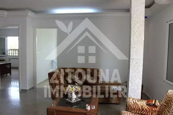 A louer bel appartement meublé