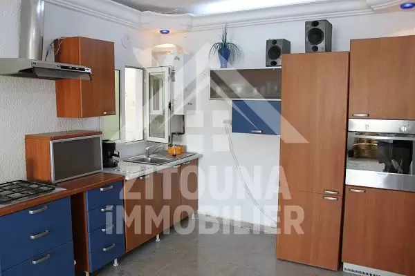 A louer bel appartement meublé