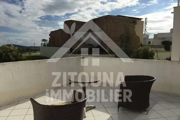 A louer un bel appartement au Golden Tulip