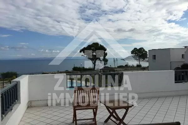 A louer un bel appartement au Golden Tulip