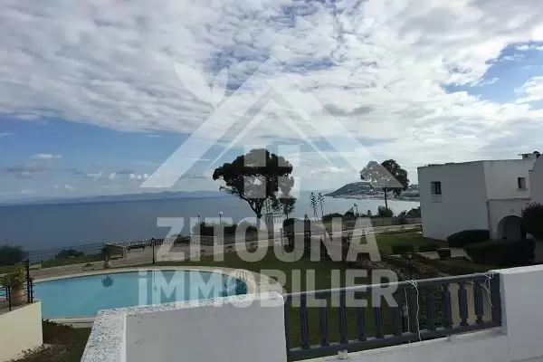 A louer un bel appartement au Golden Tulip